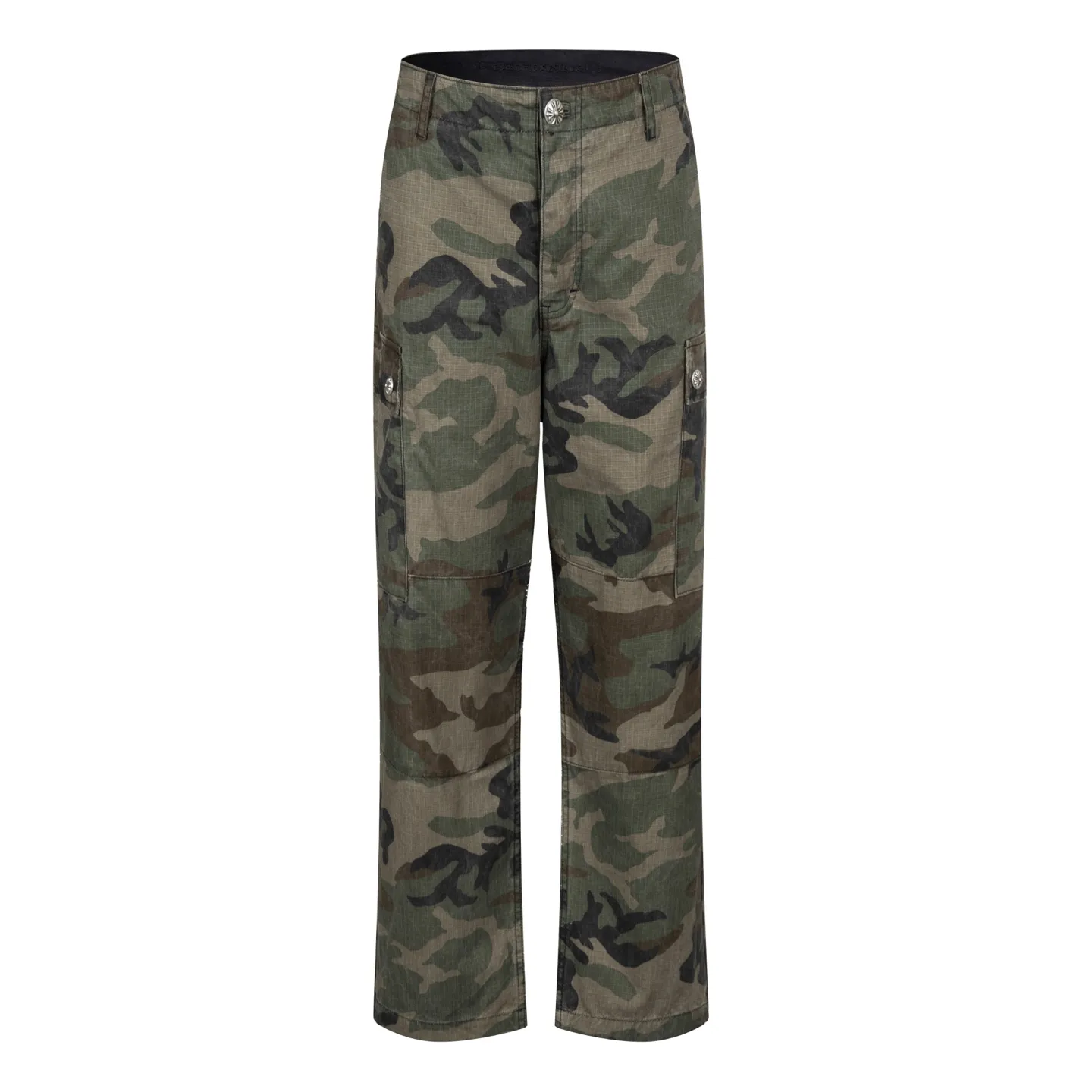 🅿️680 [Exclusive supply] CH Crow heart camouflage leather genuine antique silver work trousers. The fabric is made of custom-dyed fully divided camouflage, and the lining is CH jacquard lining. The minimum order is 1000 meters. There are 14 genuine antique silver hardware in the whole trousers. Half of the cost is spent on the hardware. The leather is made of imported lambskin, and the edge is made by hand. The embroidery on the waist is imported Tajima machine, precision embroidery. Size:32/34/36